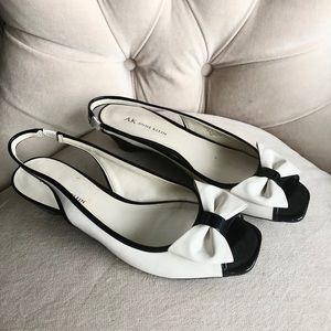 Peep toes, Anne Klein